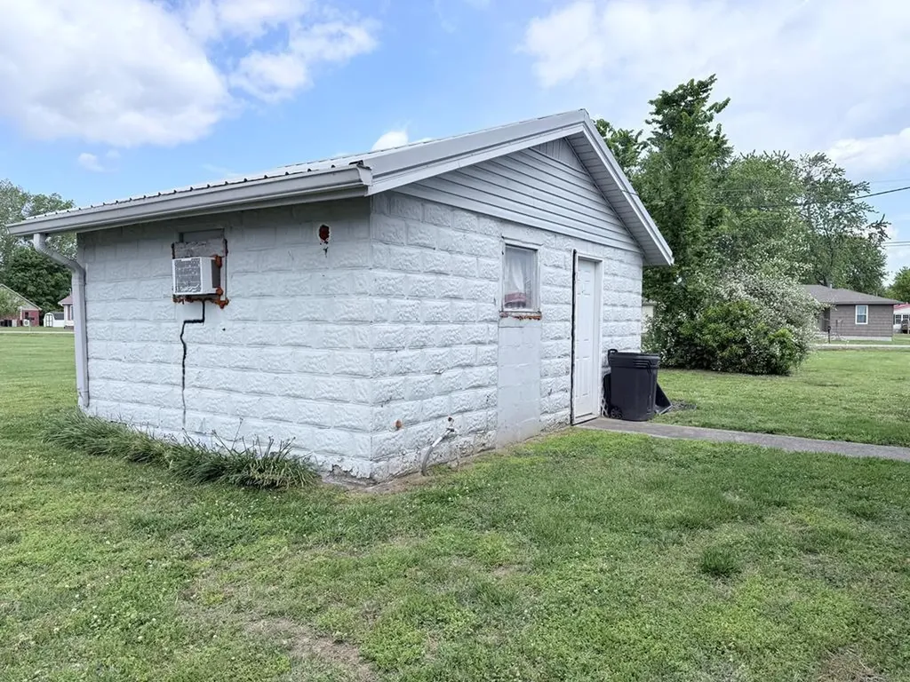 137 Dripping Springs Street Crofton KY 42217