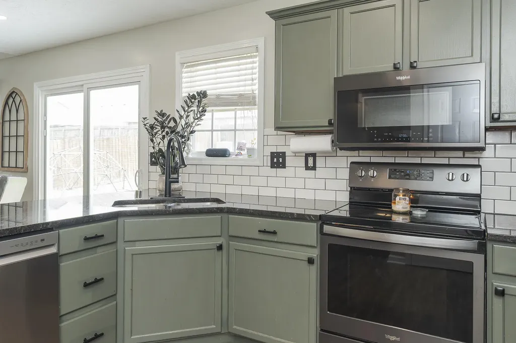 142 Irving Lane Georgetown KY 40324