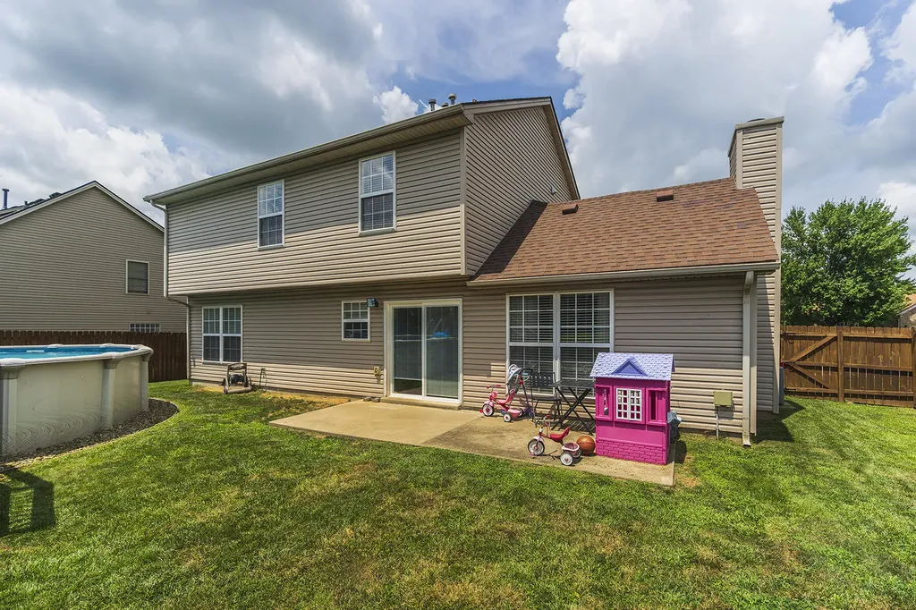 142 Irving Lane Georgetown KY 40324