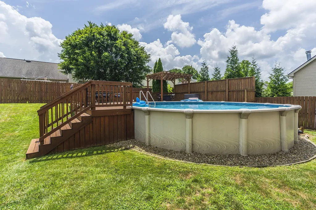 142 Irving Lane Georgetown KY 40324