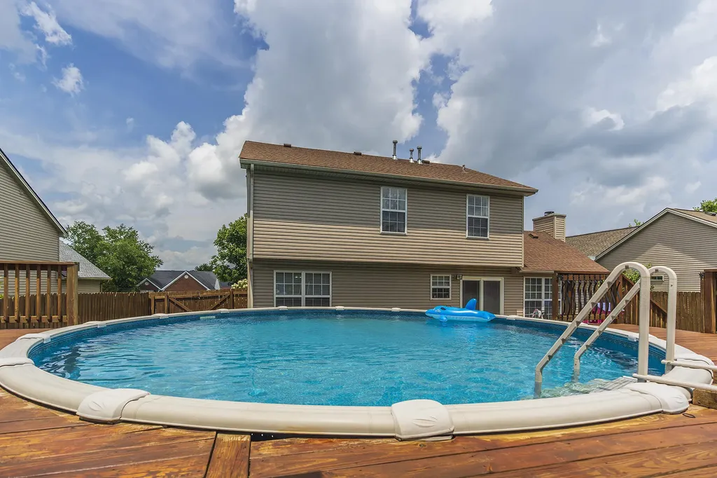 142 Irving Lane Georgetown KY 40324