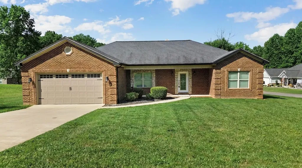 10 E Barrington Drive Somerset KY 42503