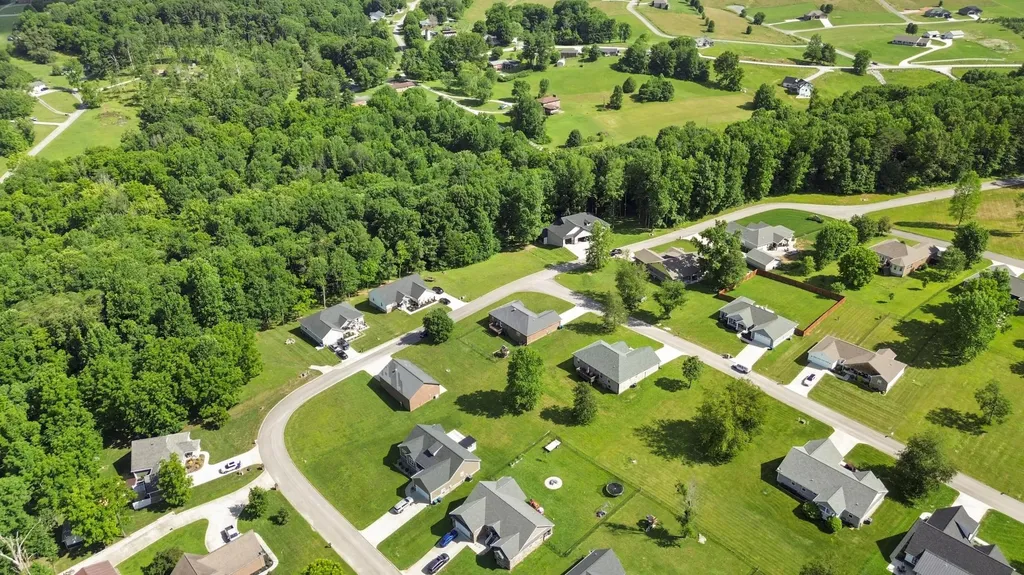 10 E Barrington Drive Somerset KY 42503