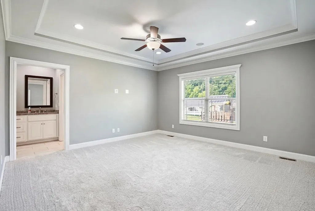 10 E Barrington Drive Somerset KY 42503