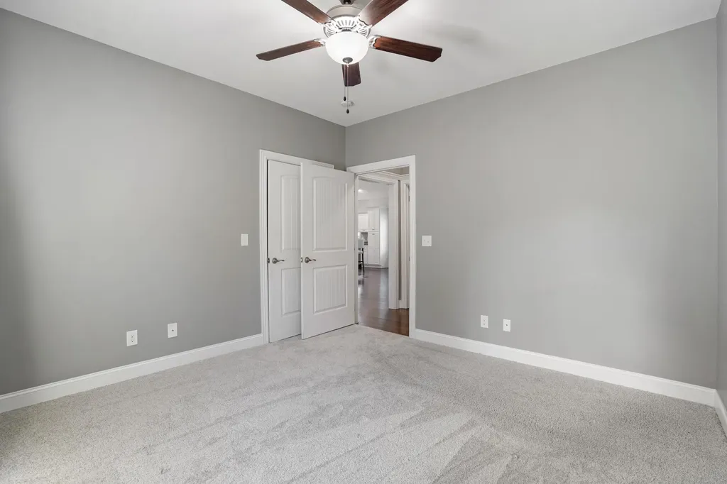 10 E Barrington Drive Somerset KY 42503