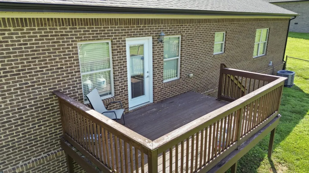 10 E Barrington Drive Somerset KY 42503