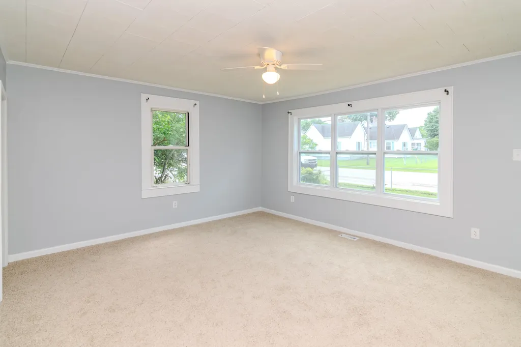 371 E Washington Street Winchester KY 40391