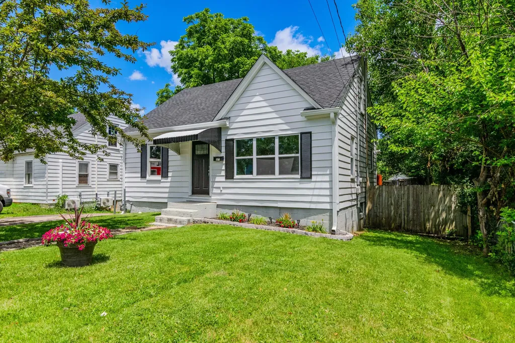 371 E Washington Street Winchester KY 40391