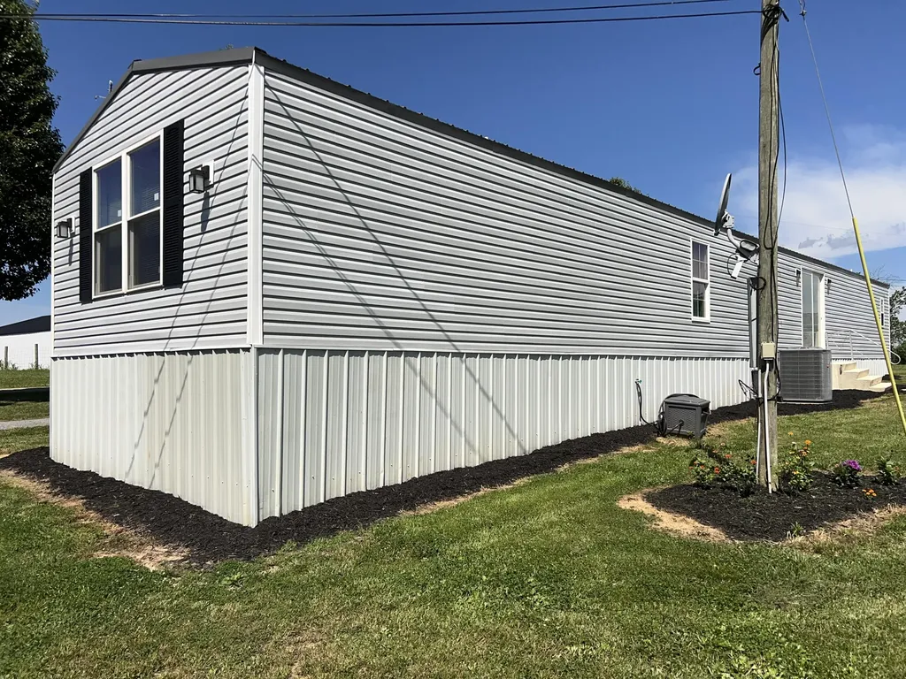 71 Log Cabin Lane Ewing KY 41039