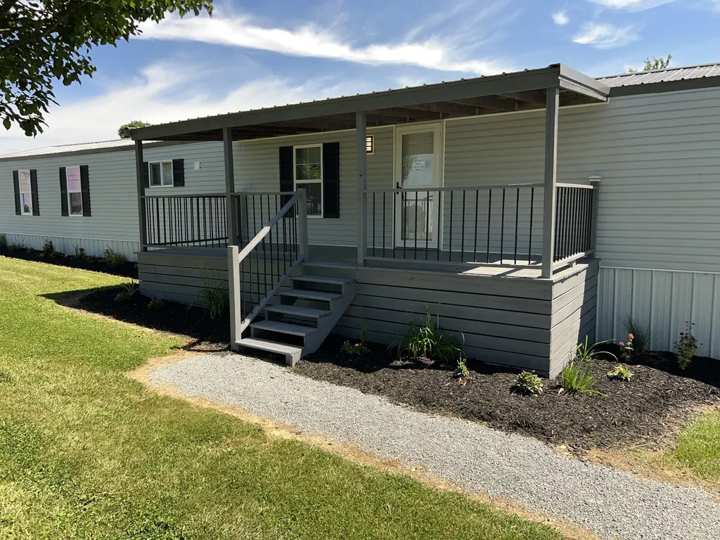 71 Log Cabin Lane Ewing KY 41039