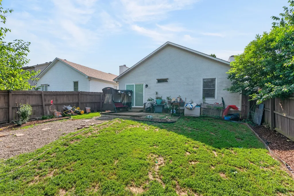 217 Woodbrook Place Lexington KY 40511