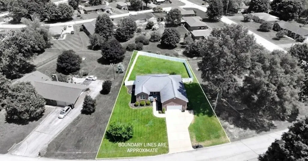 208 Andrew Drive Hopkinsville KY 42240