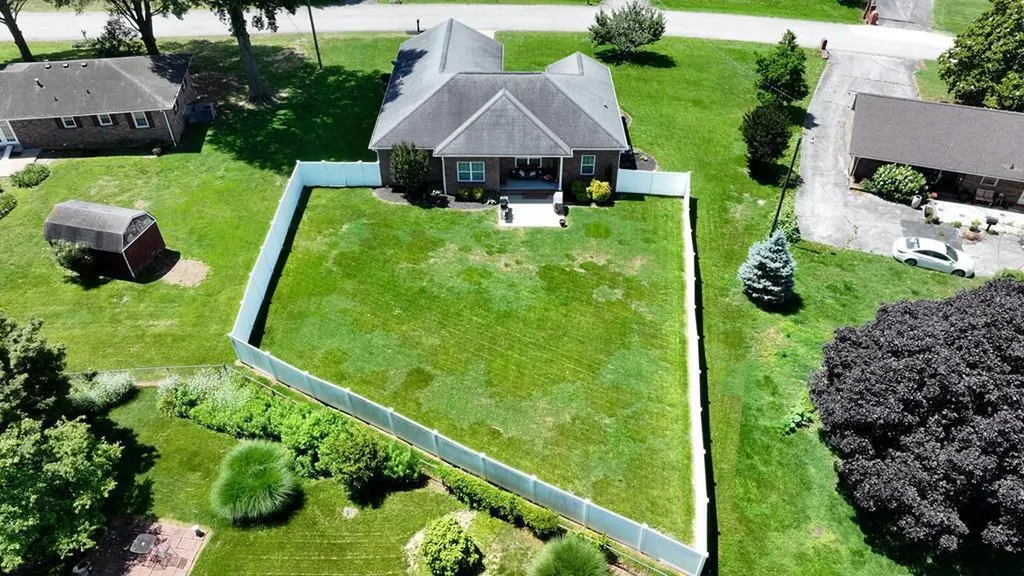 208 Andrew Drive Hopkinsville KY 42240