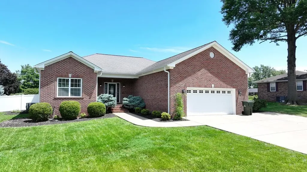 208 Andrew Drive Hopkinsville KY 42240