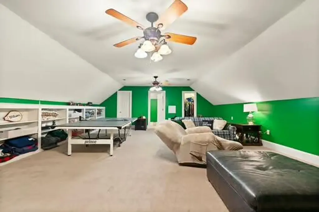 42 Deerfoot Drive London KY 40741