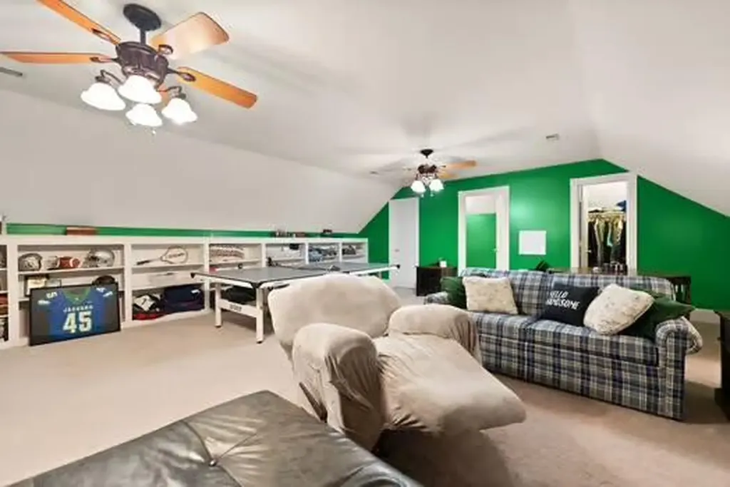 42 Deerfoot Drive London KY 40741