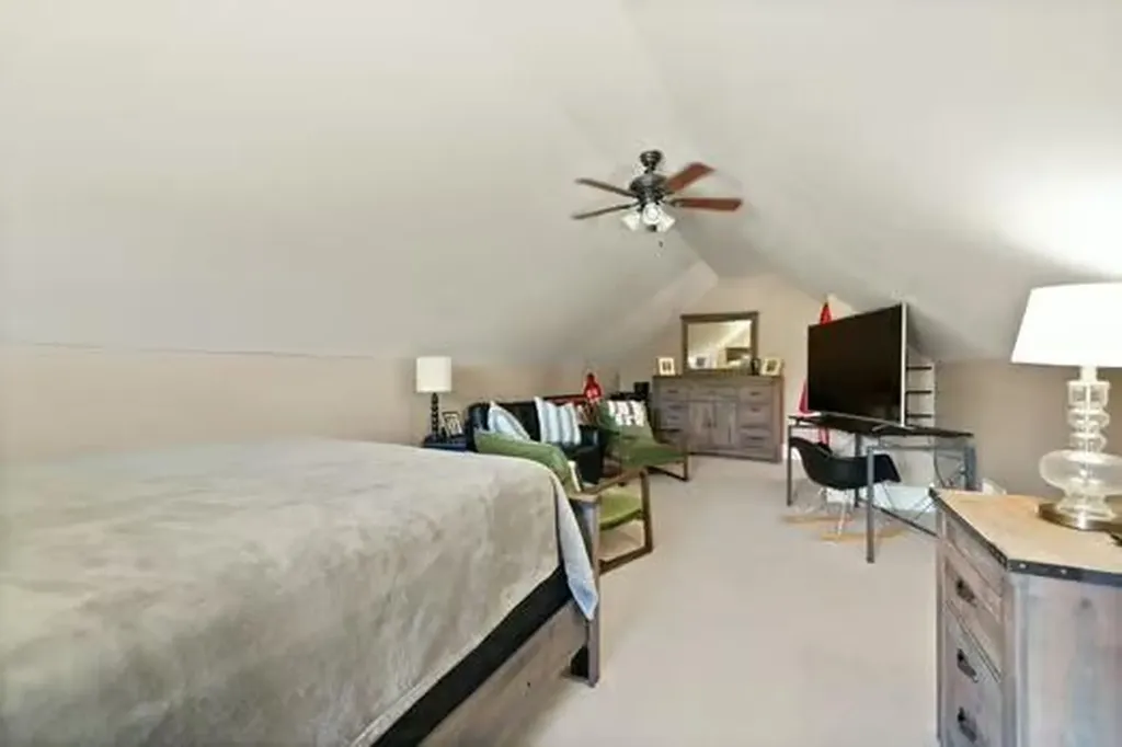 42 Deerfoot Drive London KY 40741