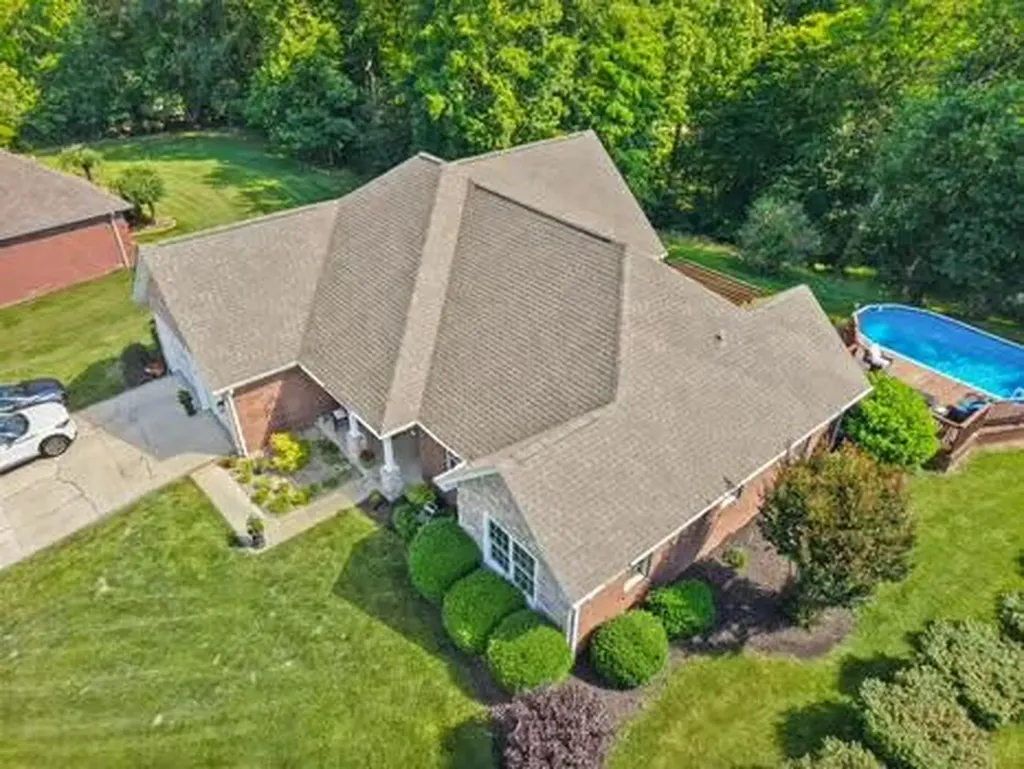 42 Deerfoot Drive London KY 40741