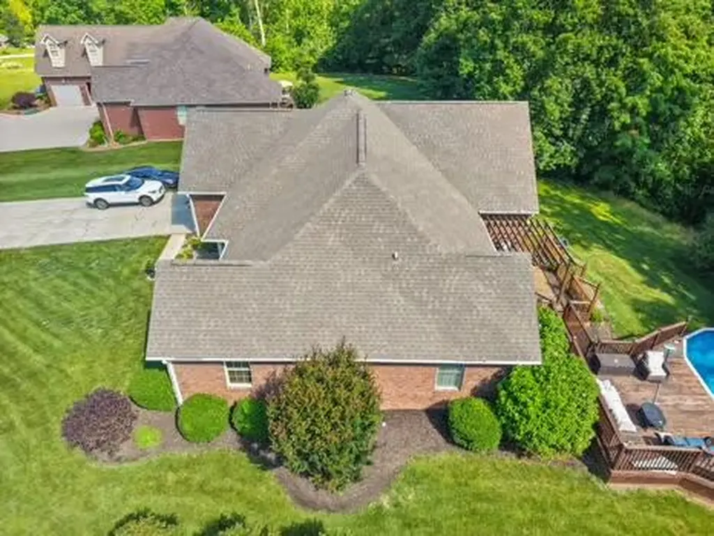 42 Deerfoot Drive London KY 40741