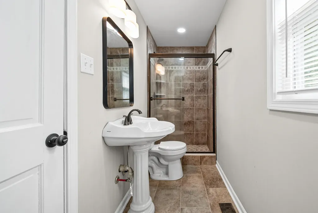 635 Country Club Lane Hopkinsville KY 42240