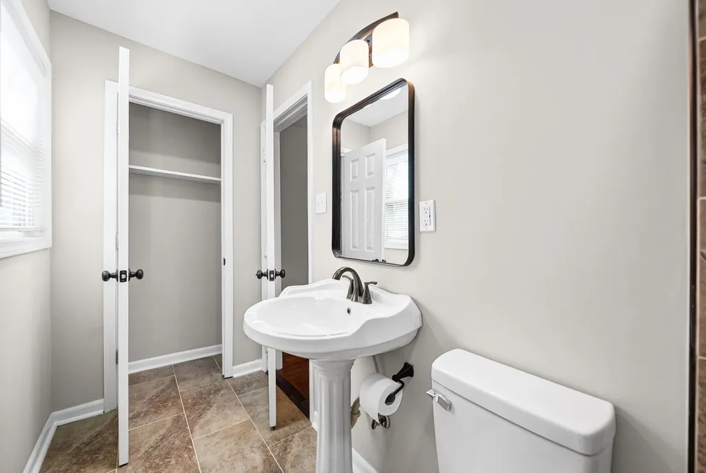 635 Country Club Lane Hopkinsville KY 42240