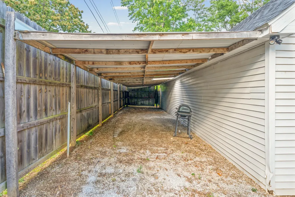 635 Country Club Lane Hopkinsville KY 42240