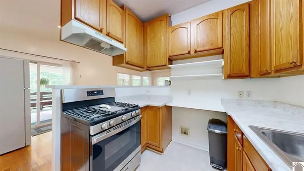 416 County Road 1126 A Benton KY 42025