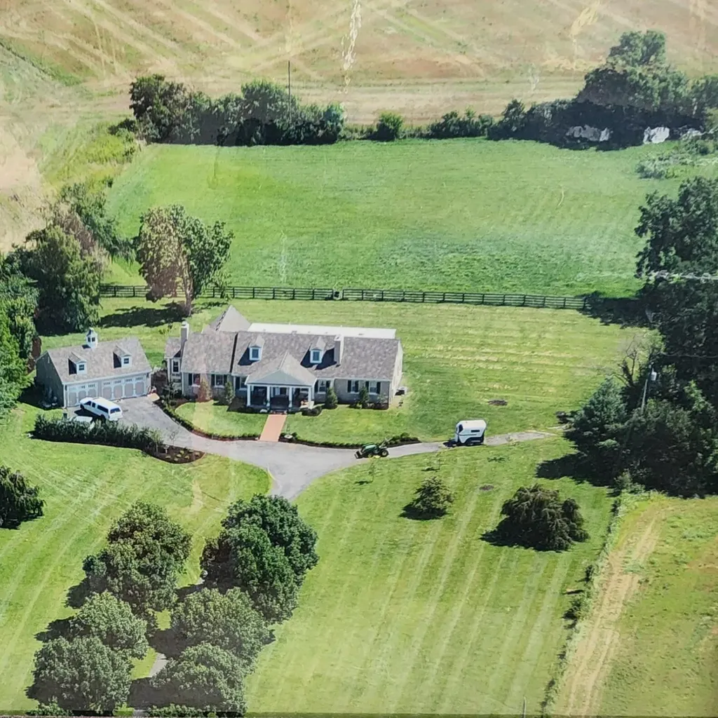 2356 Perryville Road Danville KY 40422
