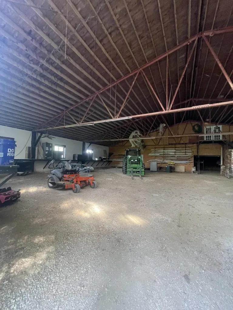 6606 S S Us Highway 25e Flat Lick KY 40935