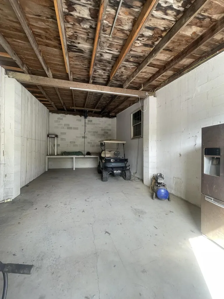 6606 S S Us Highway 25e Flat Lick KY 40935