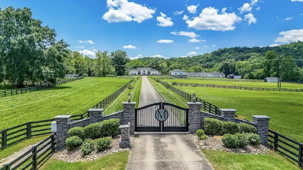 6606 S S Us Highway 25e Flat Lick KY 40935