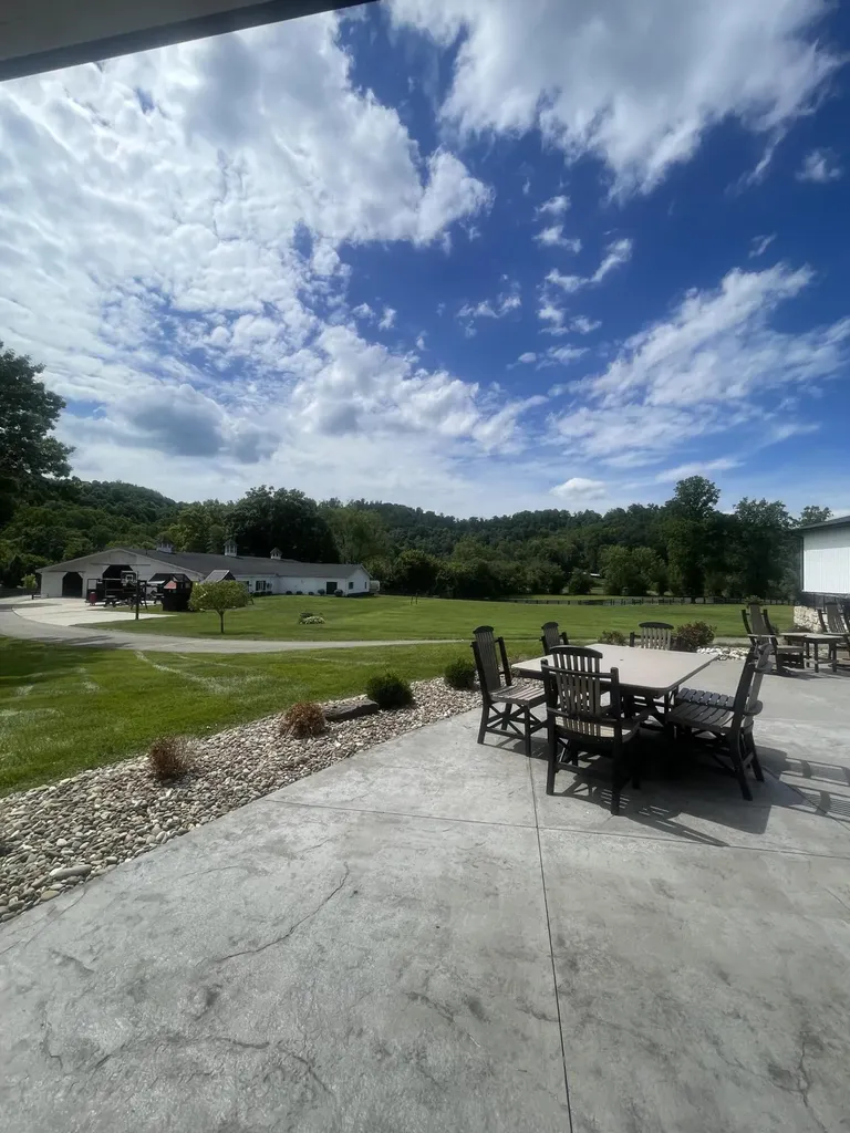 6606 S S Us Highway 25e Flat Lick KY 40935