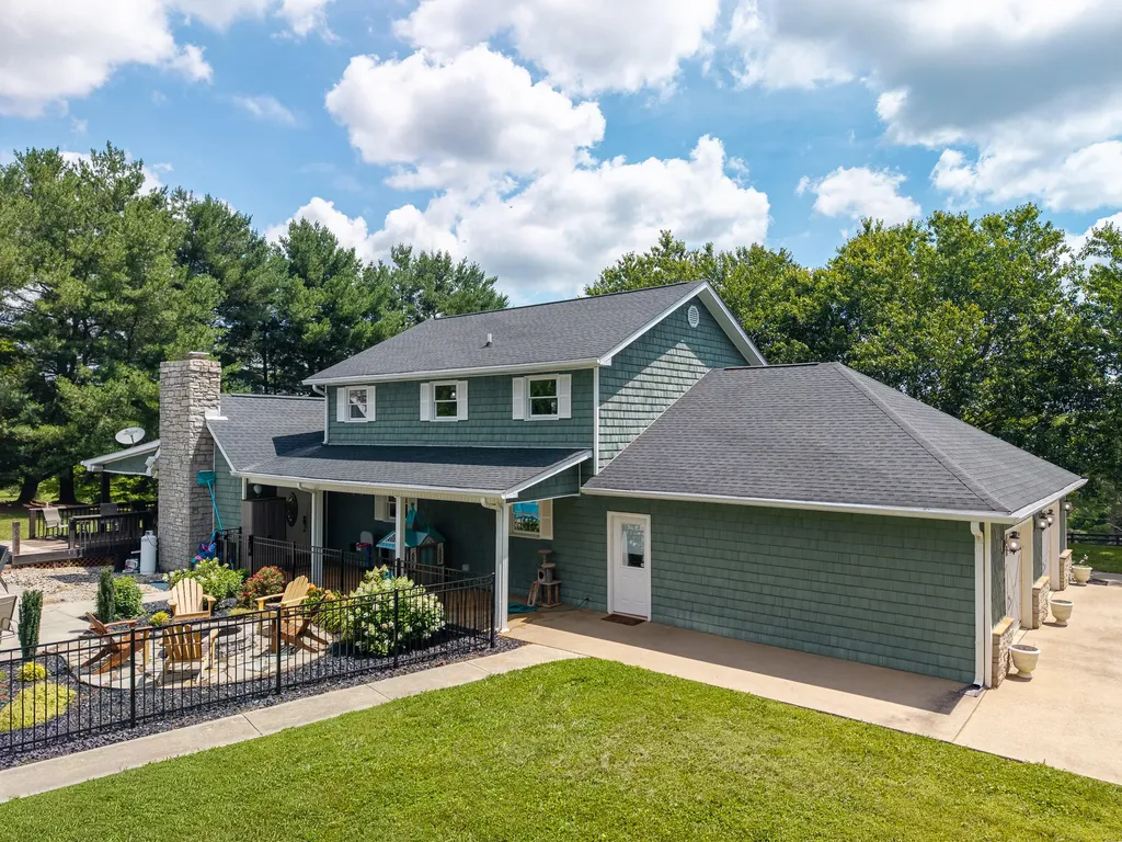 2003 Merlin Avenue Somerset KY 42503