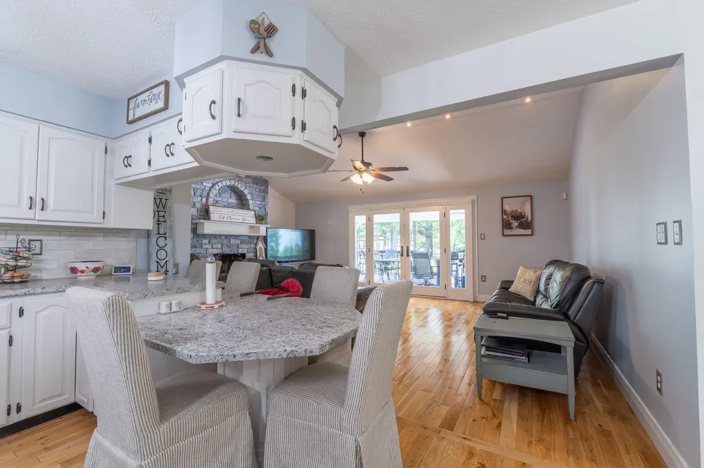 2003 Merlin Avenue Somerset KY 42503