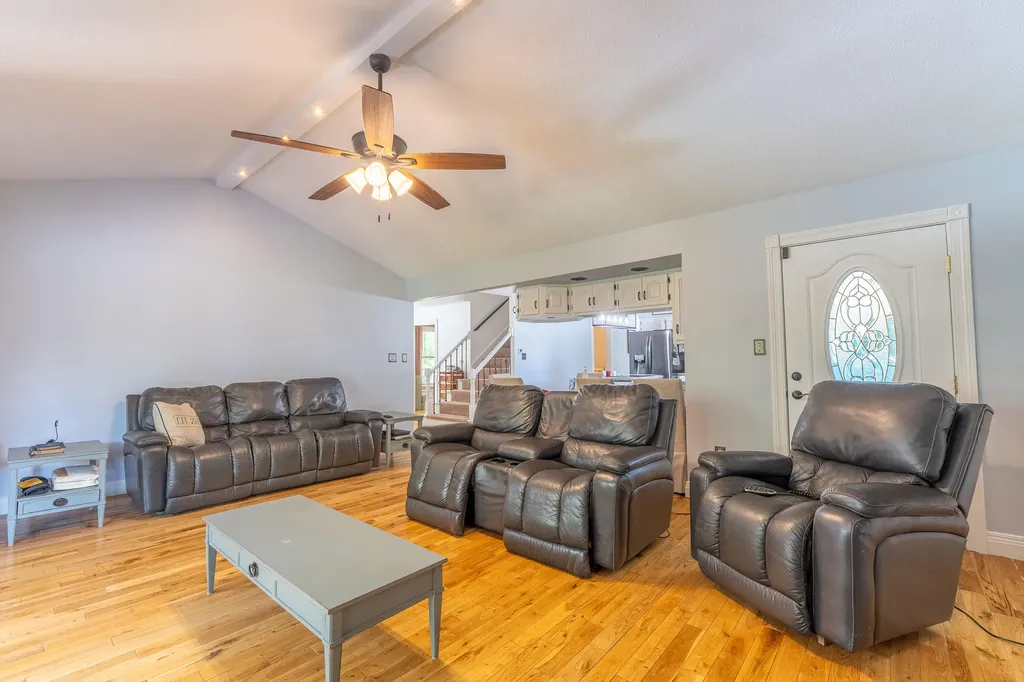 2003 Merlin Avenue Somerset KY 42503