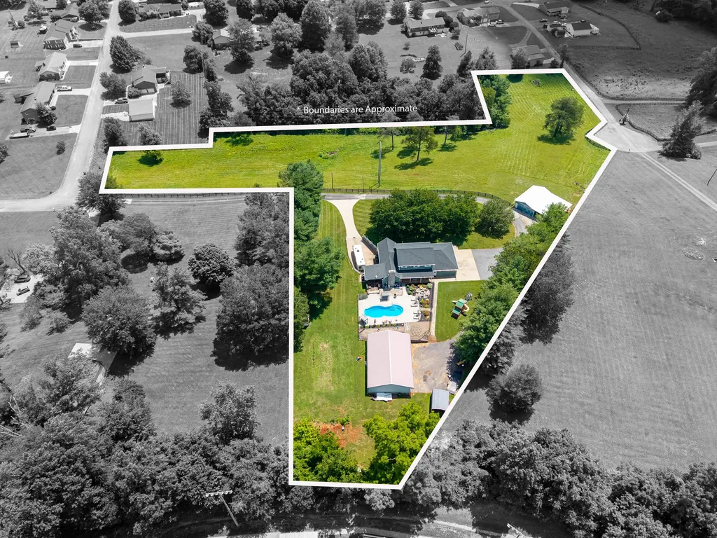 2003 Merlin Avenue Somerset KY 42503