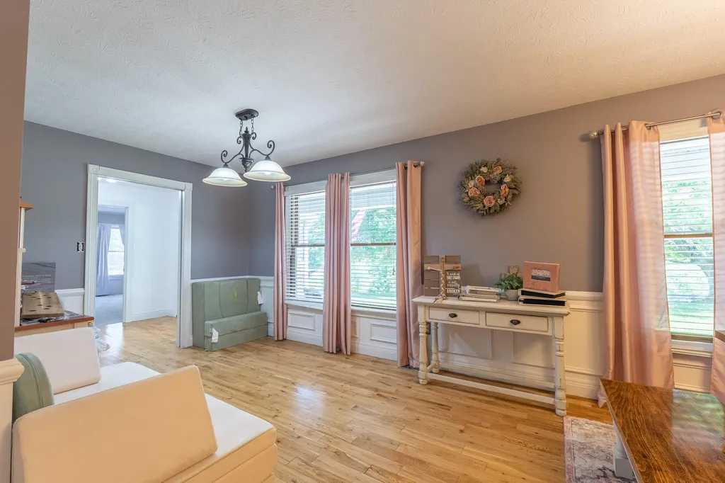 2003 Merlin Avenue Somerset KY 42503