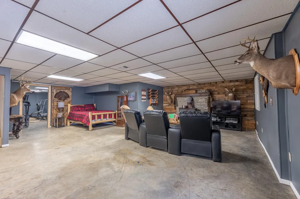 2003 Merlin Avenue Somerset KY 42503