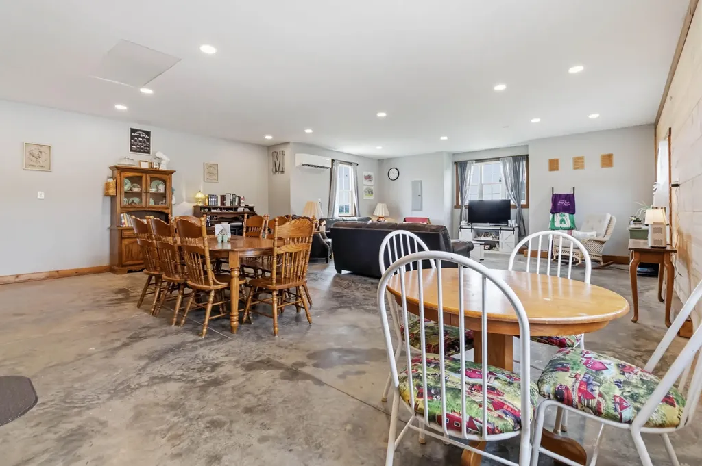 520 Pioneer Lane Brodhead KY 40409