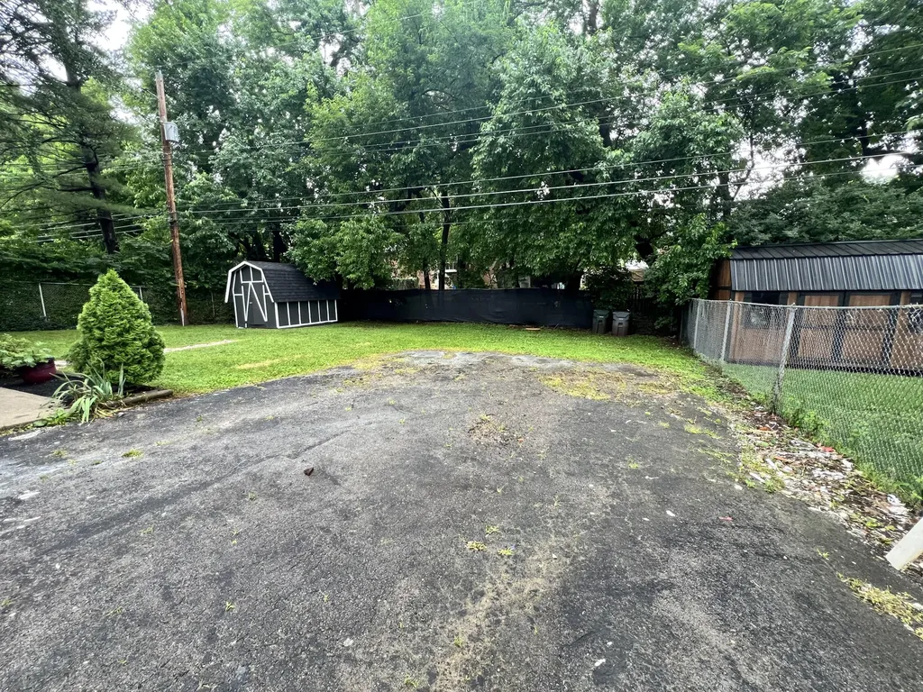 3320 High Hope Road Lexington KY 40517