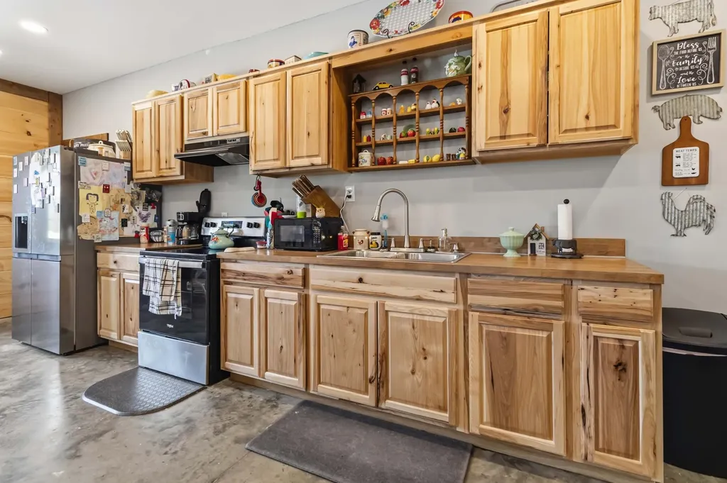 520 Pioneer Lane Brodhead KY 40409