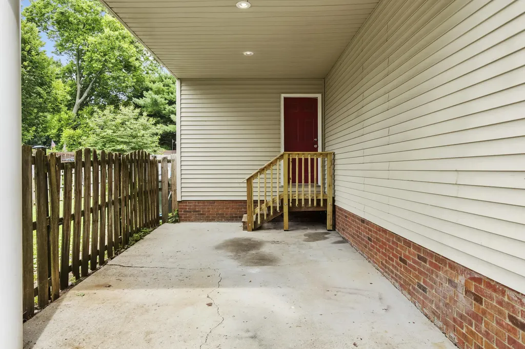 157 Colony Boulevard Georgetown KY 40324