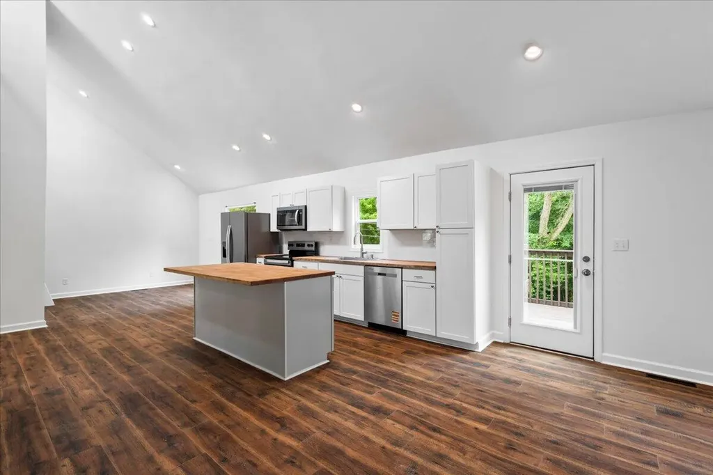 3452 Freeland Court Lexington KY 40502