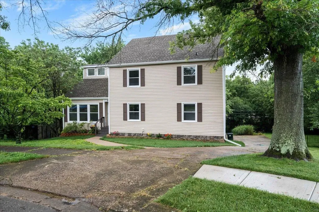 3452 Freeland Court Lexington KY 40502