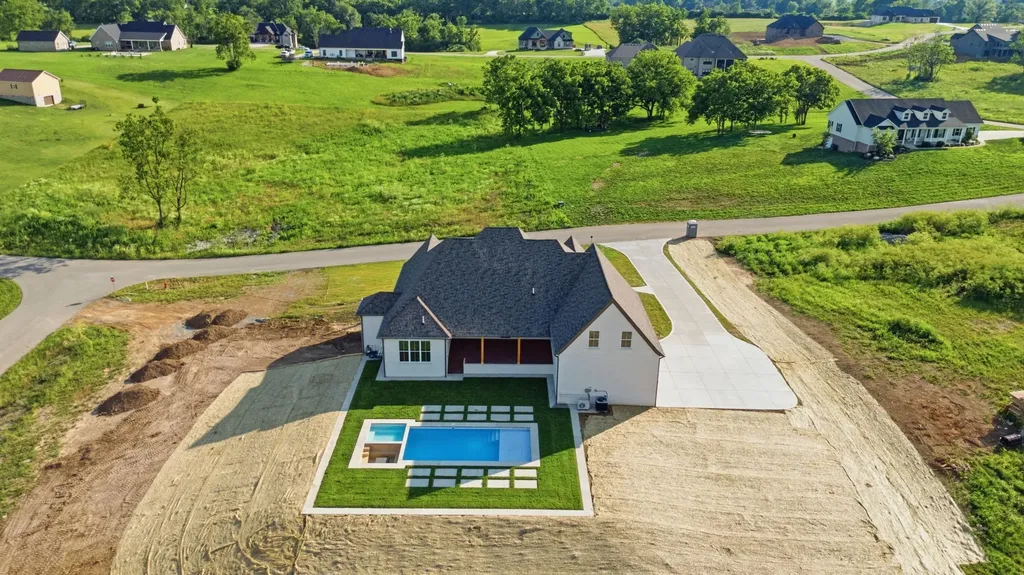 1200 Craig Crossing Winchester KY 40391