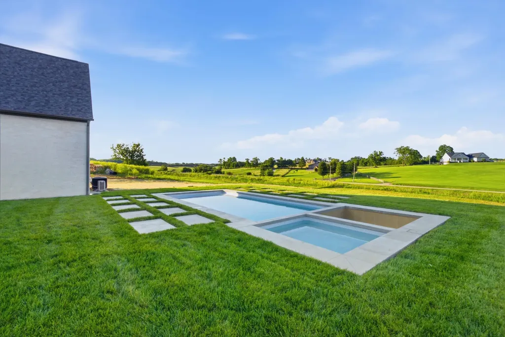 1200 Craig Crossing Winchester KY 40391