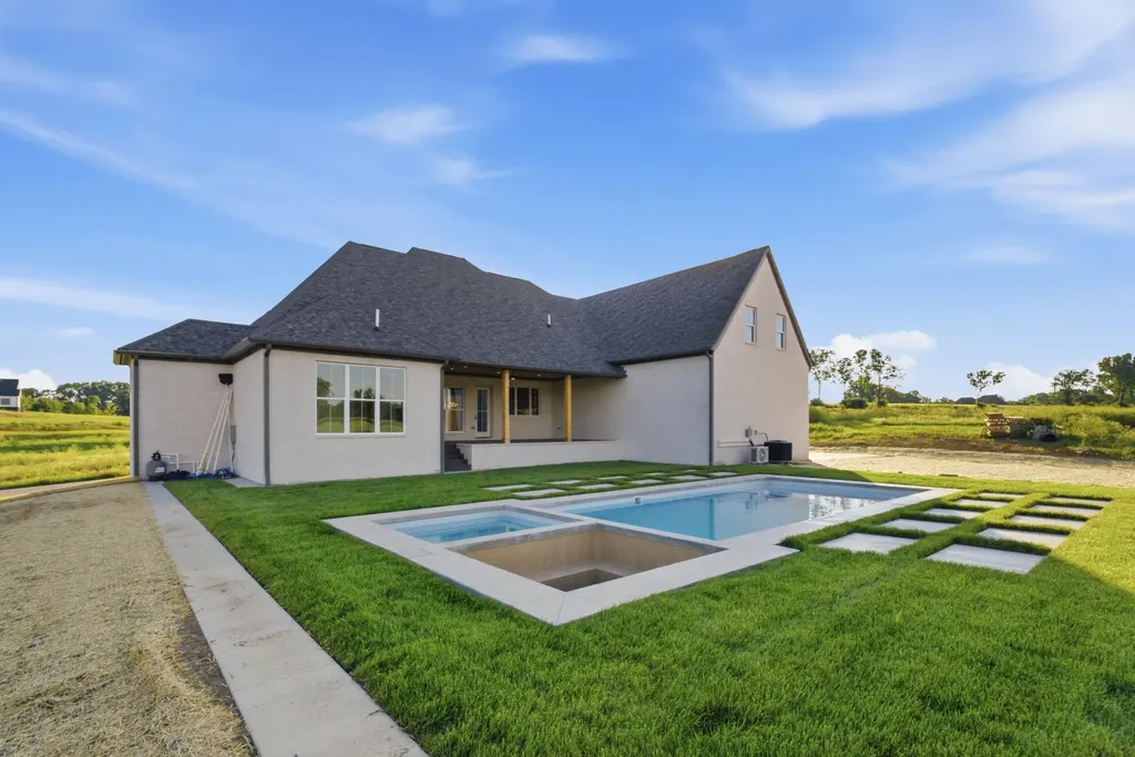 1200 Craig Crossing Winchester KY 40391