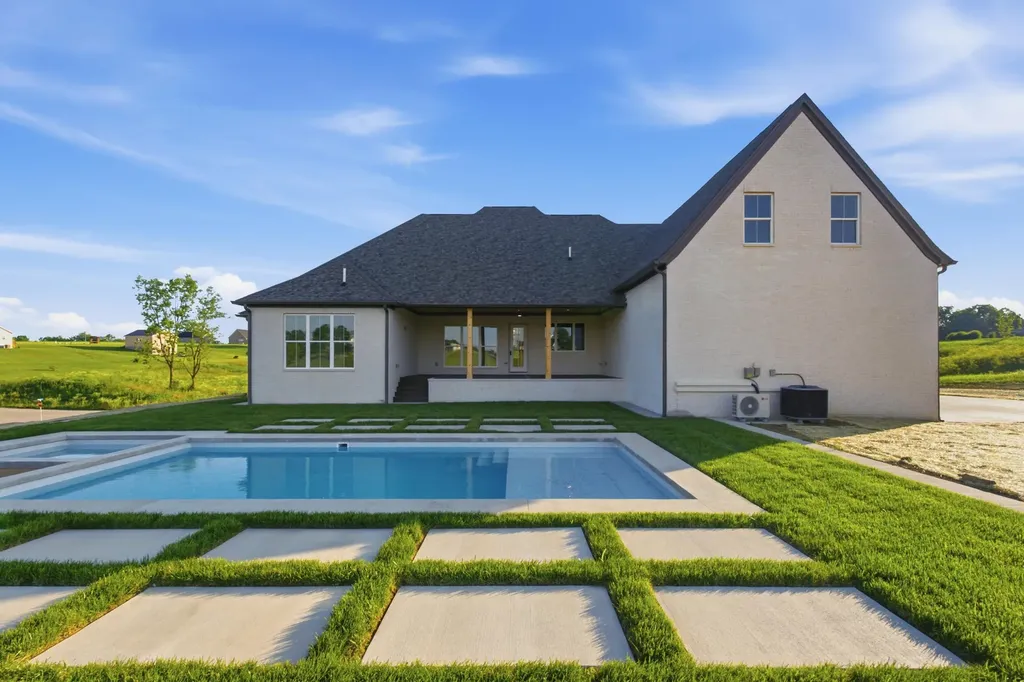 1200 Craig Crossing Winchester KY 40391