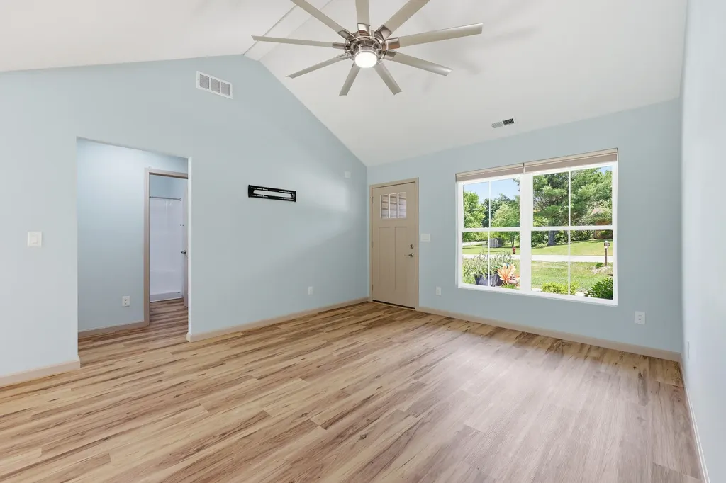 200 Evergreen Drive Lawrenceburg KY 40342