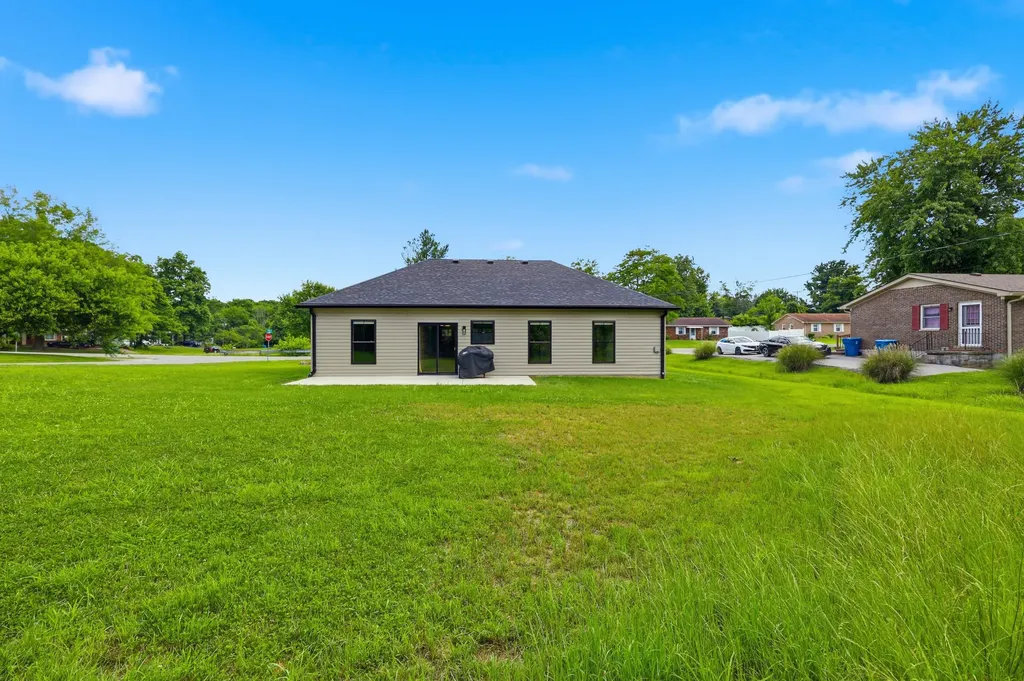 200 Evergreen Drive Lawrenceburg KY 40342